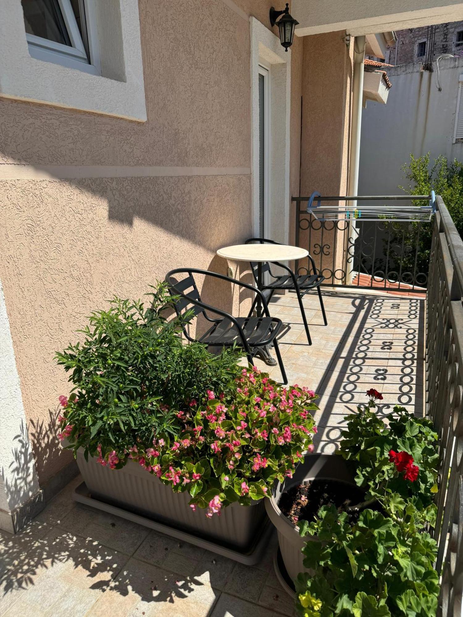 Apartments Mitrovic Podlicak Sveti Stefan Kültér fotó