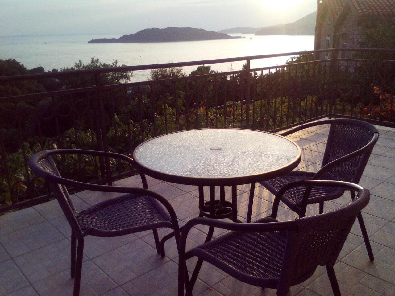 Apartments Mitrovic Podlicak Sveti Stefan Kültér fotó