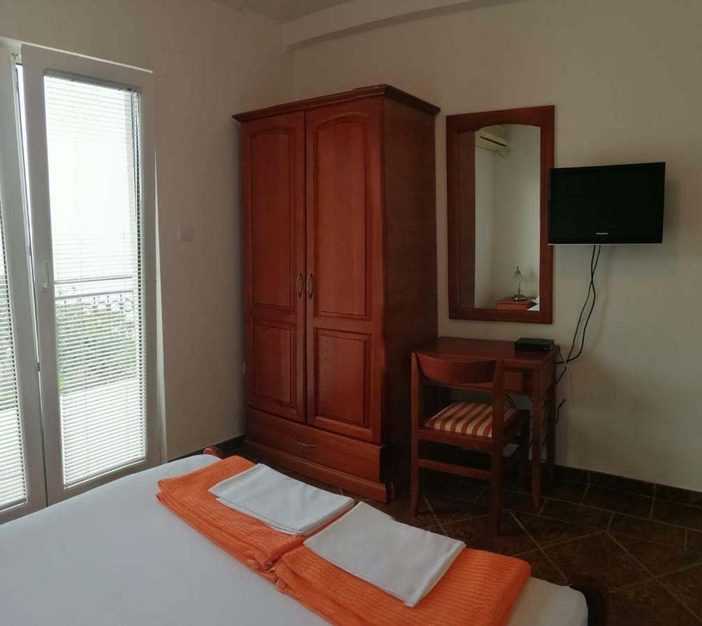 Apartments Mitrovic Podlicak Sveti Stefan Kültér fotó