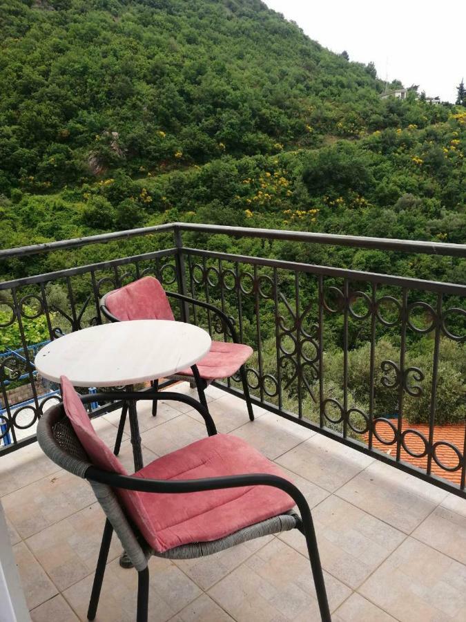 Apartments Mitrovic Podlicak Sveti Stefan Kültér fotó